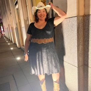 Meet your Posher, Sarah-jane